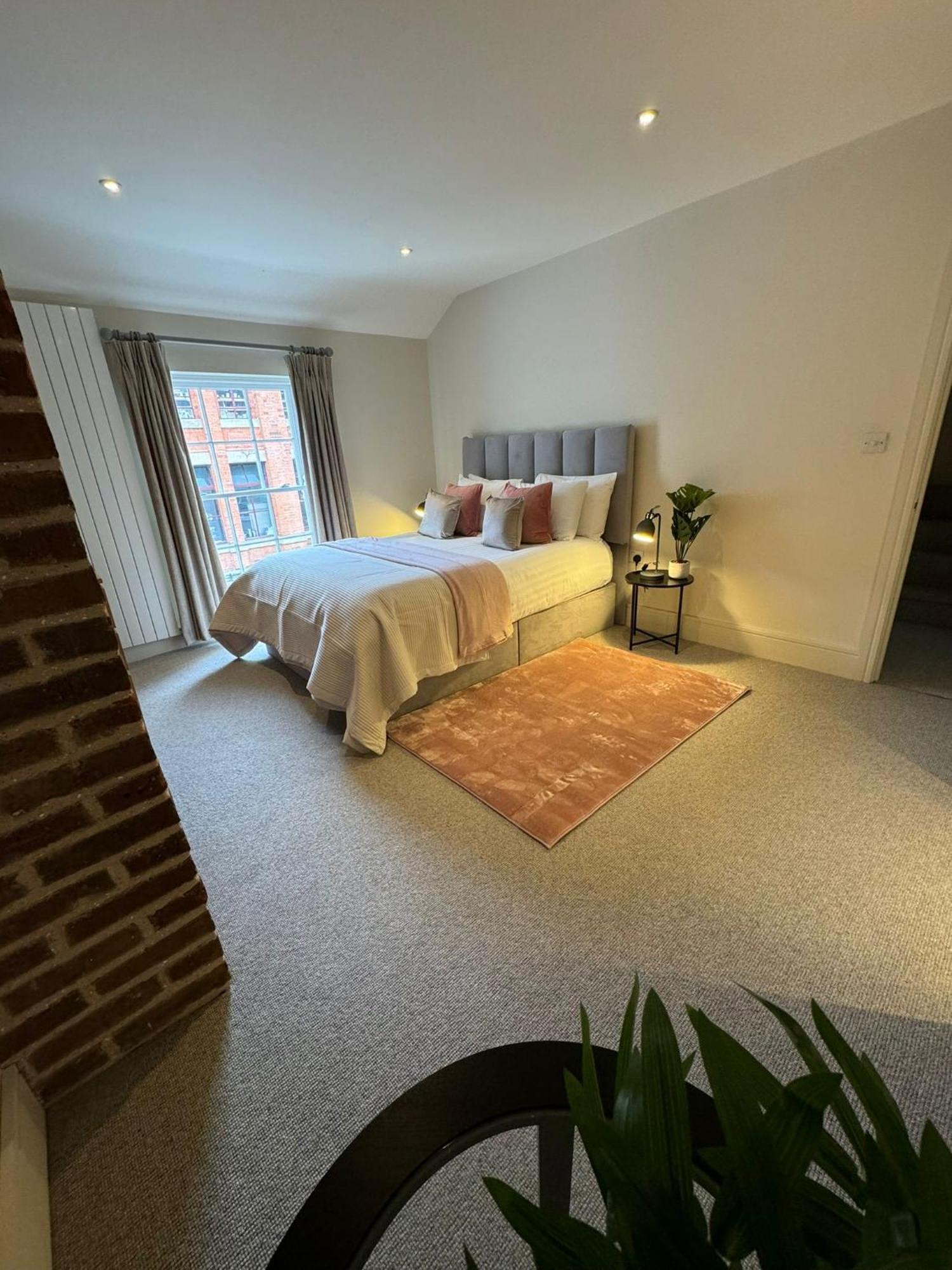Appartement Osbourne House Pink 2 Bed, 2 And Half Bath à Birmingham Extérieur photo