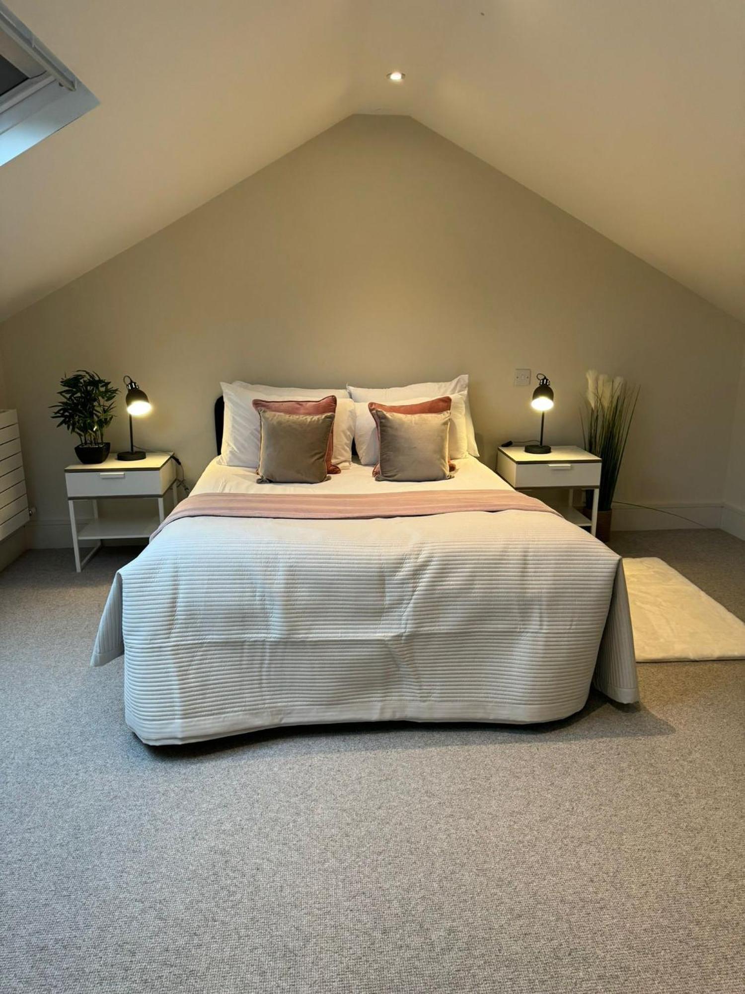 Appartement Osbourne House Pink 2 Bed, 2 And Half Bath à Birmingham Extérieur photo