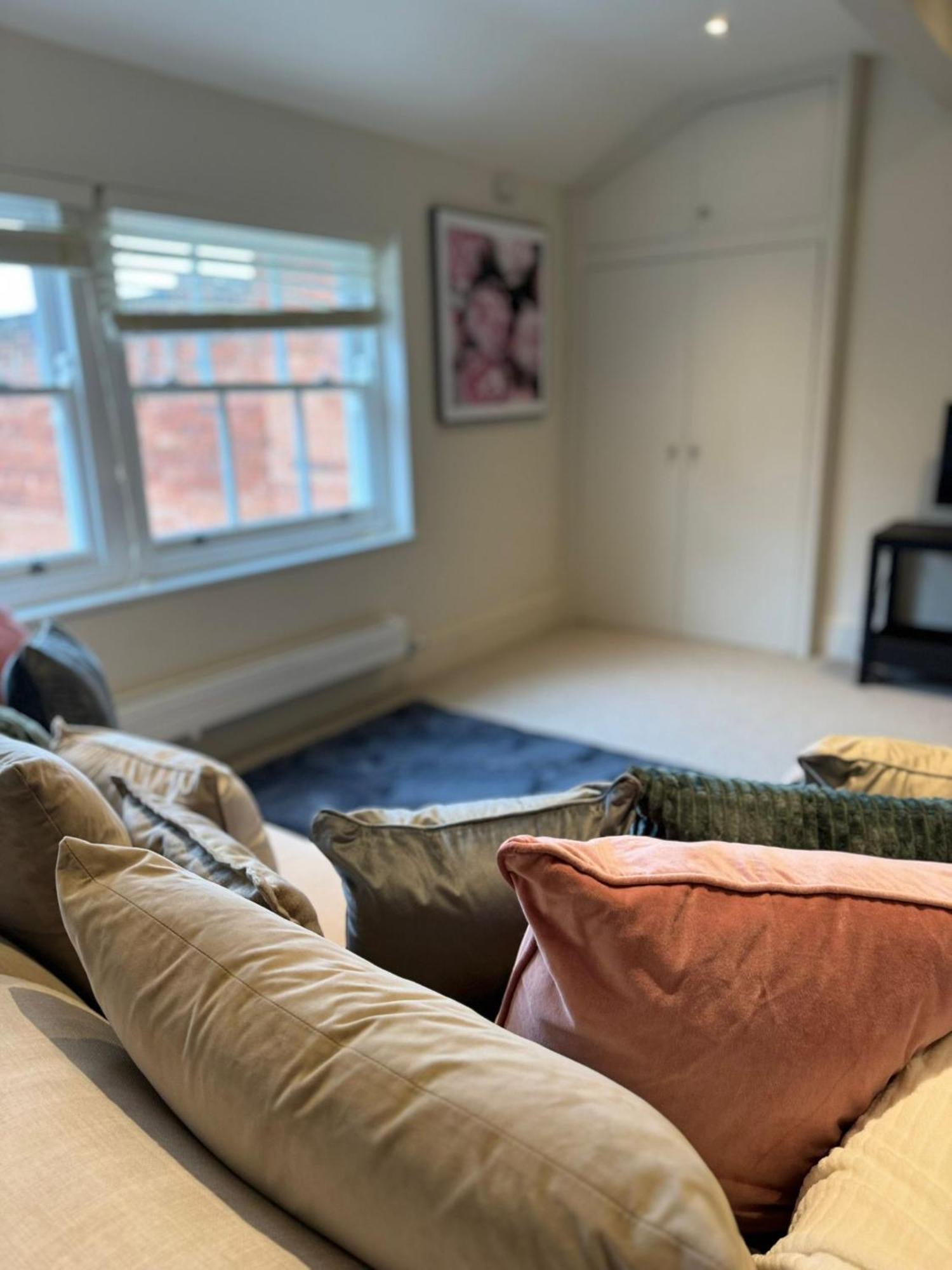 Appartement Osbourne House Pink 2 Bed, 2 And Half Bath à Birmingham Extérieur photo