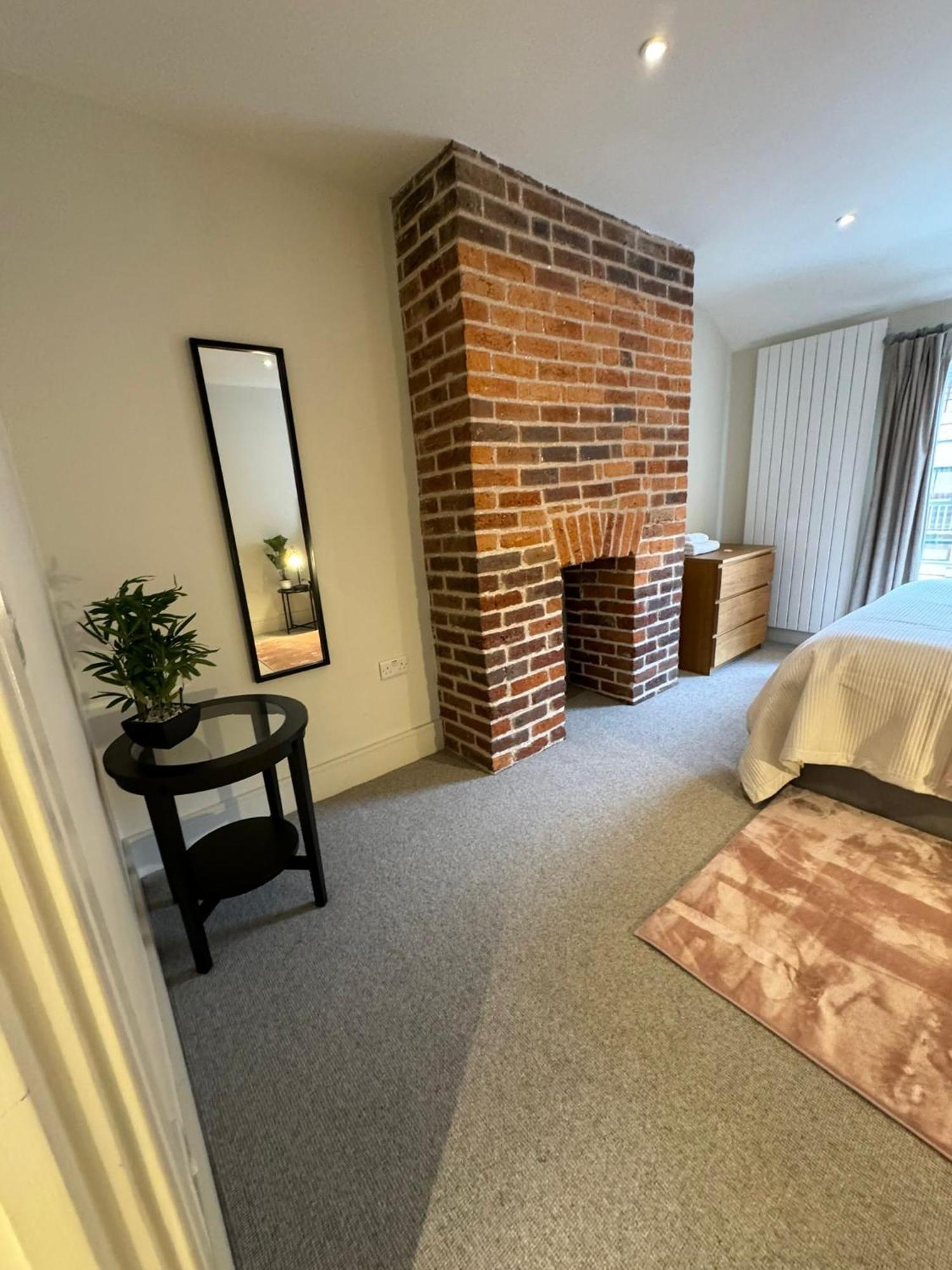 Appartement Osbourne House Pink 2 Bed, 2 And Half Bath à Birmingham Extérieur photo